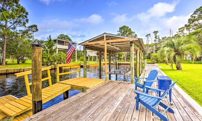 Ochlockonee Bay House | 136 m² House ∙ 3 bedrooms ∙ 10 guests