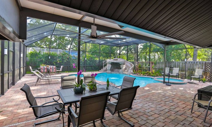 Country Oaks House | 139 m² House ∙ 3 bedrooms ∙ 7 guests