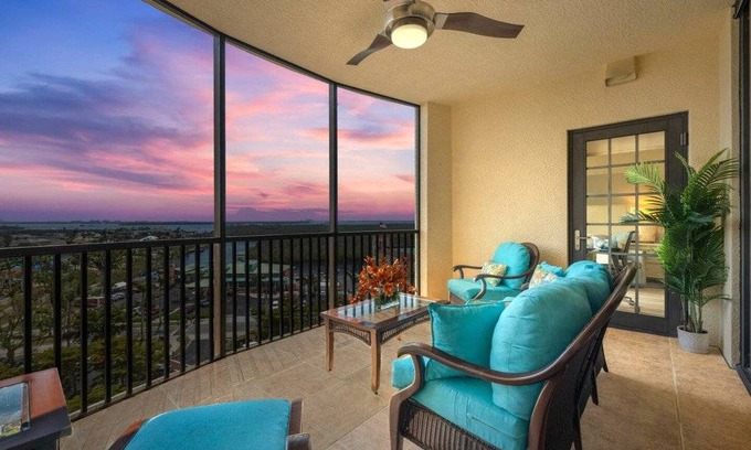 Cape Harbour Condo | 144 m² Condo ∙ 3 bedrooms ∙ 6 guests