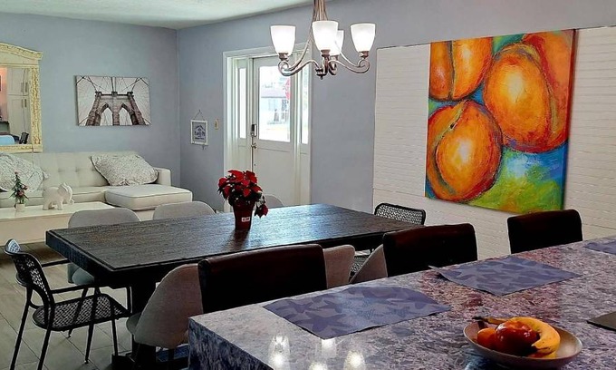 Cutler Bay House | 150 m² House ∙ 3 bedrooms ∙ 10 guests