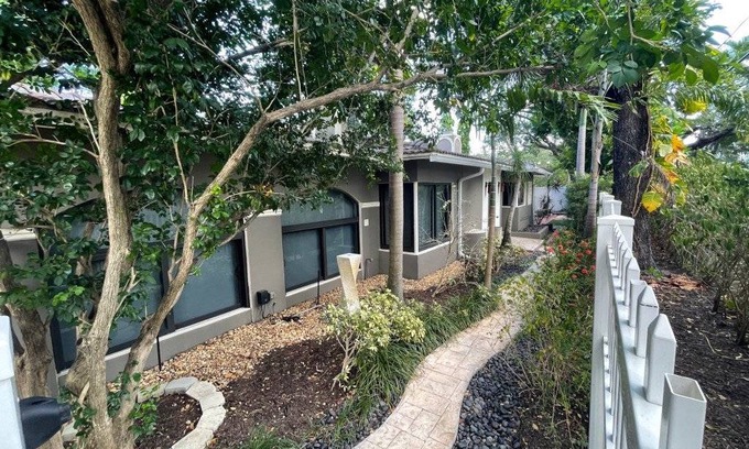 Colee Hammock House | 164 m² House ∙ 3 bedrooms ∙ 6 guests