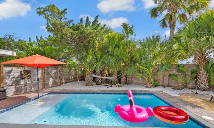 Butler Beach House | 167 m² House ∙ 4 bedrooms ∙ 12 guests