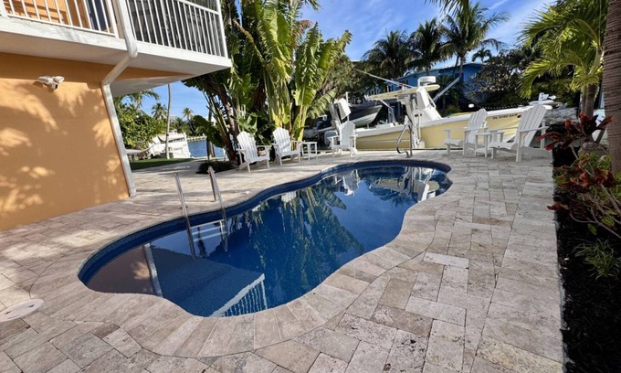 Toll Gate Shores House | 172 m² House ∙ 3 bedrooms ∙ 10 guests