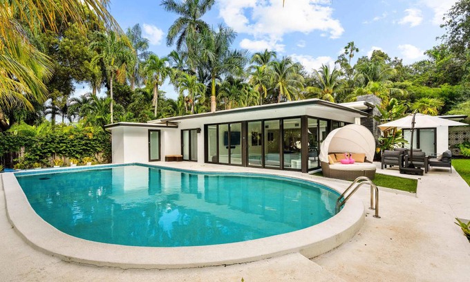 El Portal House | 174 m² House ∙ 3 bedrooms ∙ 8 guests