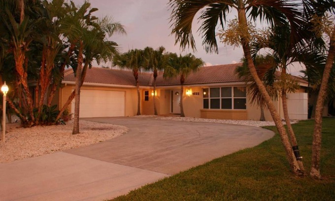 Caloosahatchee House | 185 m² House ∙ 3 bedrooms ∙ 6 guests