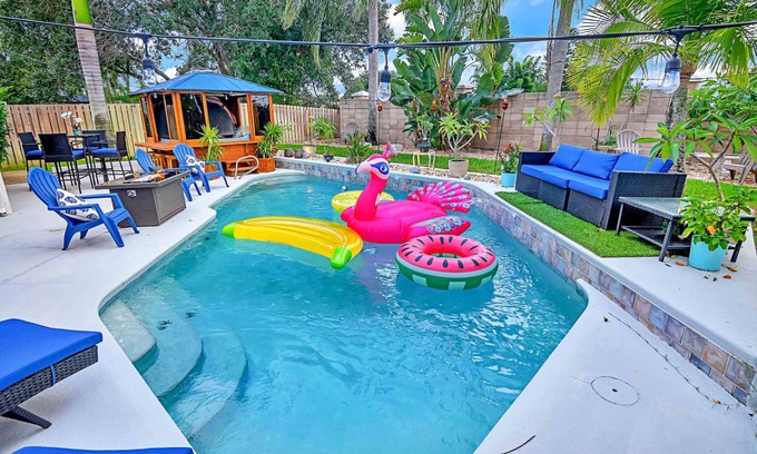 Tropic House | 186 m² House ∙ 2 bedrooms ∙ 4 guests