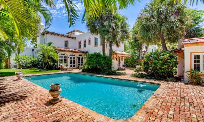 Southside House | 186 m² House ∙ 4 bedrooms ∙ 8 guests