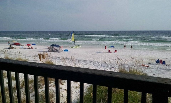 Miramar Beach House | 186 m² House ∙ 4 bedrooms ∙ 12 guests