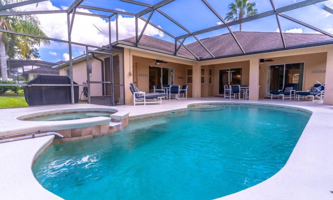 Tuscan Ridge House | 191 m² House ∙ 4 bedrooms ∙ 9 guests