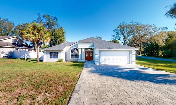 Sunridge Woods House | 193 m² House ∙ 5 bedrooms ∙ 15 guests