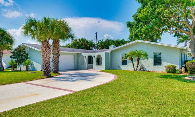 Venetian Way House | 197 m² House ∙ 4 bedrooms ∙ 8 guests
