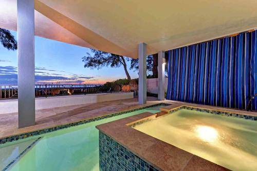 Ilexhurst House | 214 m² House ∙ 4 bedrooms ∙ 8 guests