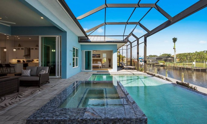 Fort Myers House | 238 m² House ∙ 3 bedrooms ∙ 10 guests