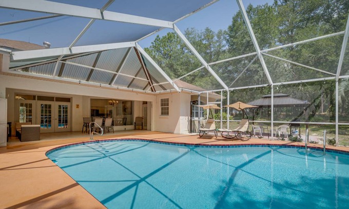 Dunnellon Villa | 241 m² Villa ∙ 3 bedrooms ∙ 6 guests