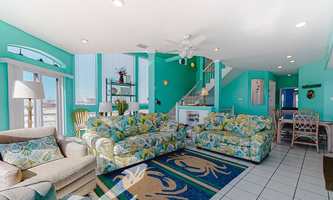 Southpointe House | 242 m² House ∙ 3 bedrooms ∙ 10 guests