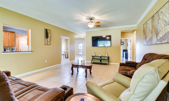 Crestview House | 260 m² House ∙ 5 bedrooms ∙ 12 guests