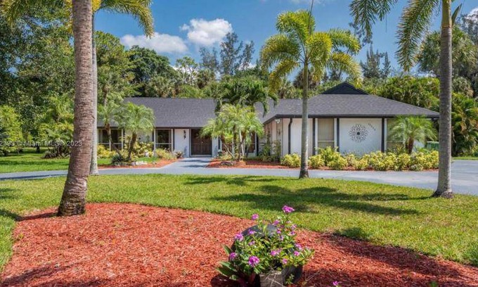 Wellington Villa | 269 m² Villa ∙ 4 bedrooms ∙ 8 guests