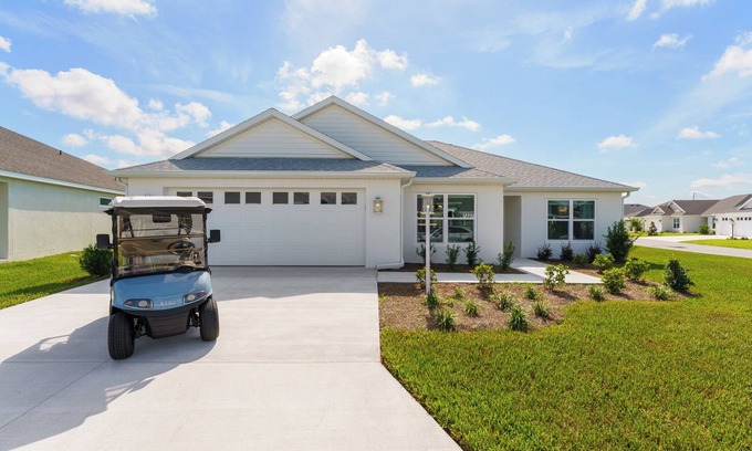 Sumter County House | 3/2 in The Village of Waters Edge w/Golf Cart