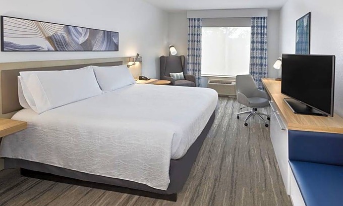 Crestline Heights Hotel | 3-Star Hotel ∙ Hilton Garden Inn Birmingham SE/Liberty Park
