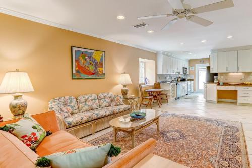 Fernandina Beach Villa | 3214 Fairway Oaks
