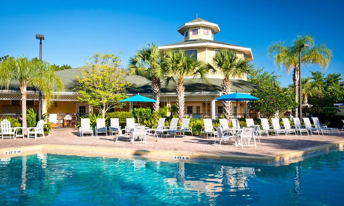 West Kissimmee Condo | 3rd floor condo w/sauna, gym, balcony, shared pools, hot tub, near theme parks