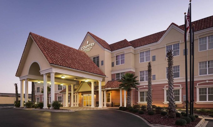 Crestview Hotel | 40 m² Hotel ∙ 127 guests