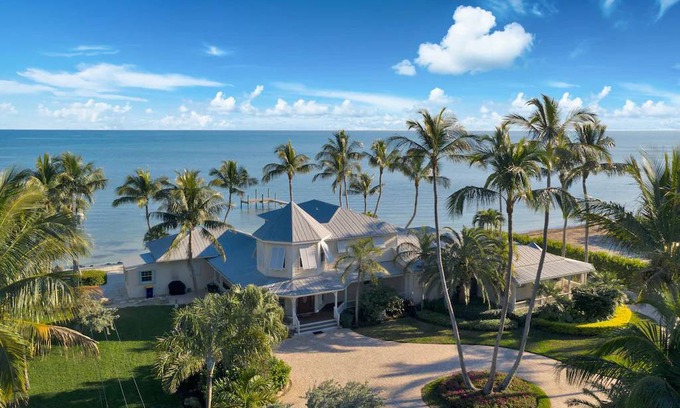 Islamorada House | 446 m² House ∙ 6 bedrooms ∙ 14 guests