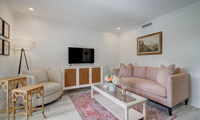 Old Naples Condo | 48 m² Condo ∙ 1 bedroom ∙ 2 guests