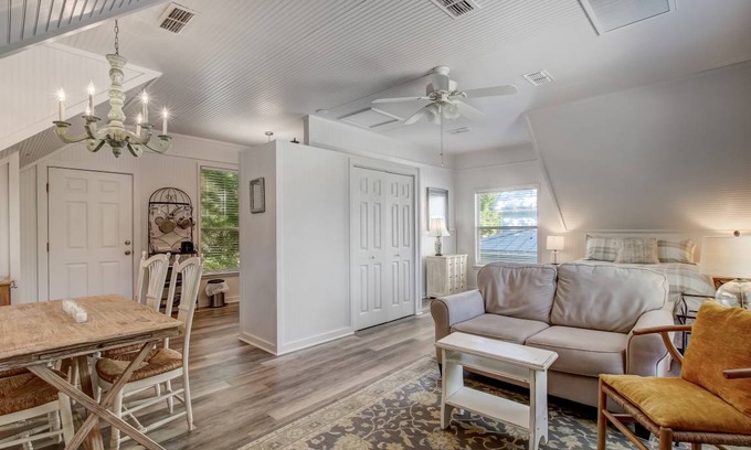 Fernandina Beach Apartment | 51 m² Apartment ∙ 1 bedroom ∙ 2 guests