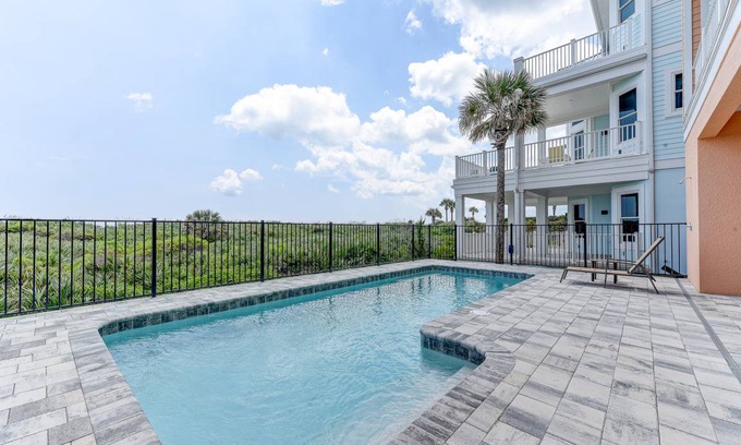 Palm Coast House | 552 m² House ∙ 6 bedrooms ∙ 10 guests
