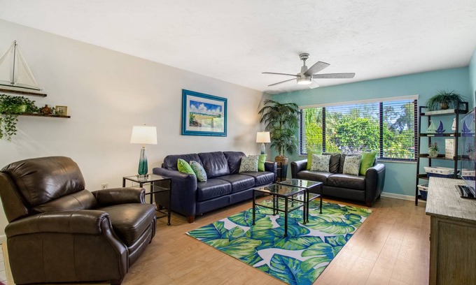 Siesta Key Condo | 63 m² Condo ∙ 1 bedroom ∙ 4 guests