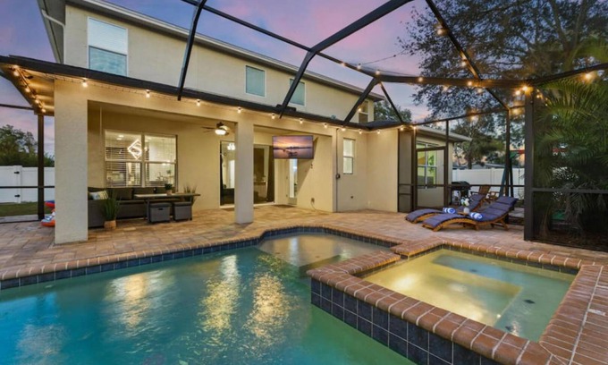 Ballast Point Villa | 70 m² Villa ∙ 6 bedrooms ∙ 25 guests