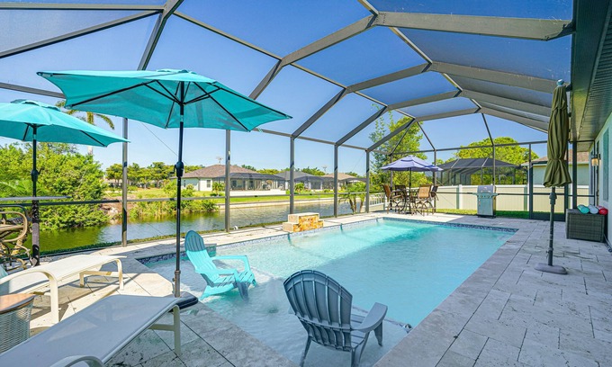 Trafalgar House | 8 Mi to Dtwn: Canalfront Home in Cape Coral!