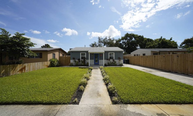 Central Fort Lauderdale Villa | 81 m² Villa ∙ 2 bedrooms ∙ 4 guests