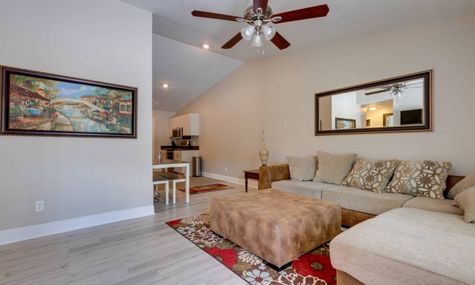 Pensacola Heights Apartment | 92 m² Apartment ∙ 2 bedrooms ∙ 4 guests