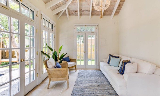 Southside Cottage | 92 m² Cabin ∙ 1 bedroom ∙ 4 guests