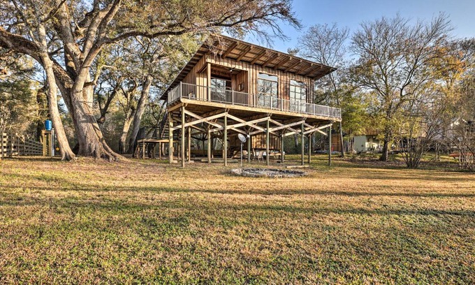 Fort White House | 99 m² House ∙ 3 bedrooms ∙ 6 guests