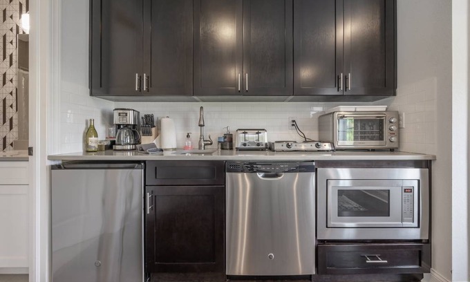 Courier City - Oscawana Apartment | Apartment ∙ 1 bedroom ∙ 4 guests