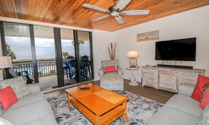 Butler Beach Apartment | Barefoot Trace 109-Direct Oceanfront Premium Two Bedroom Condo