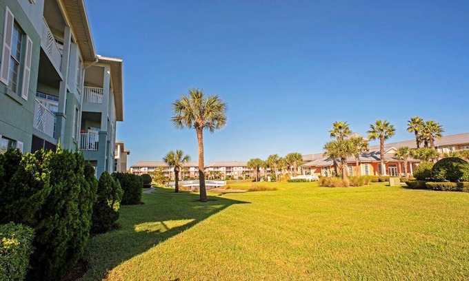 St. Augustine Beach Condo | Beachside Condo - Family Friendly & just a short block away from the ocean.