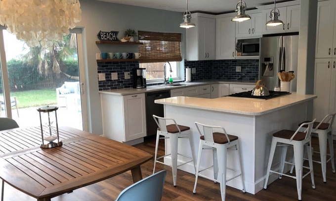 Horton Shores House | Beautiful holiday beach