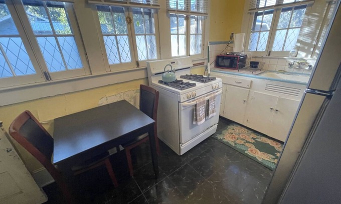 Innovation District House | Best Deal in Gainesville 3 or 3