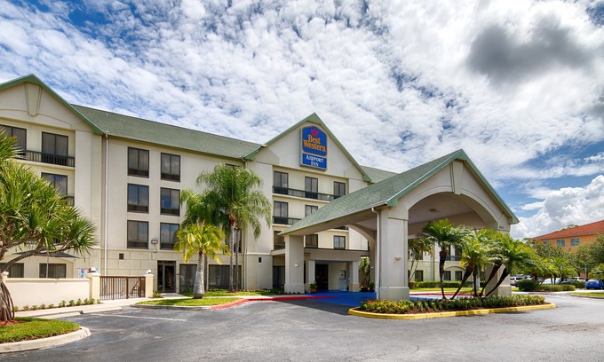 Biggar Hotel | Best Western Airport Inn