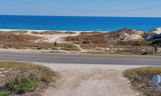 St. George Island House | Blue Wave π Beach Front View π Private Pool π΄ Most Reviews on SGI