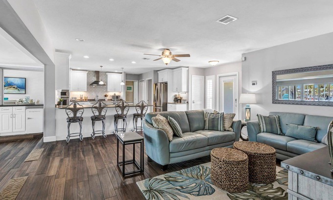 Charlotte Harbor House | 🥇 Comfortable 3bd waterfront house with a private pool (CH931)