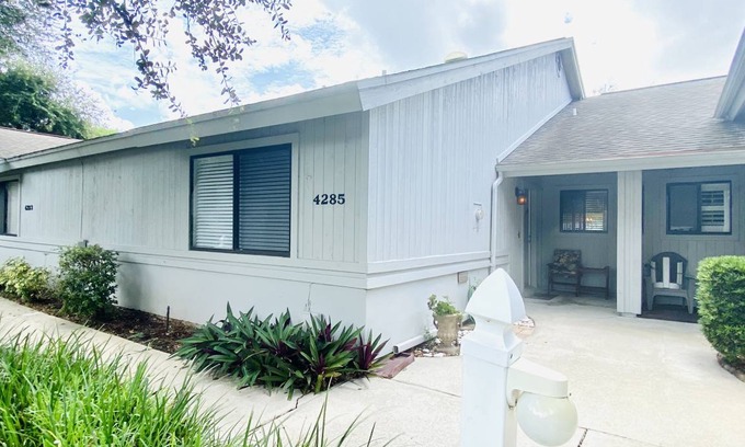 New Smyrna Beach Condo | Condo ∙ 2 bedrooms ∙ 5 guests