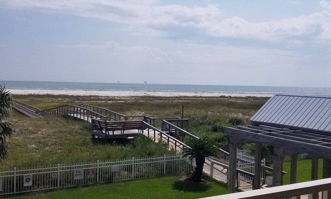 Dauphin Island Condo | Dauphin Island Beach Club 204 Great Unit with Beautiful views!