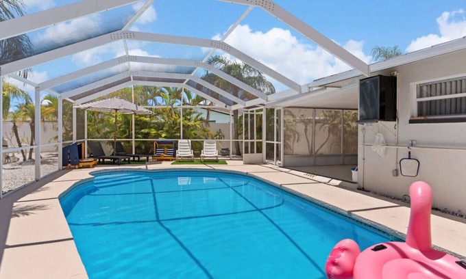 Bay Crest Park Apartment | Doral Beach Tampa #2