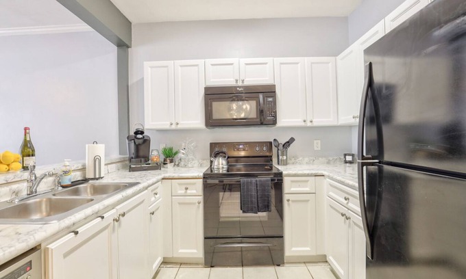 Tallahassee Condo | Fully equipped smart condo, located 5 min from capitol, Great for Extended Stays
