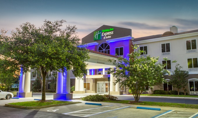 Silver Springs Hotel | Holiday Inn Express Silver Springs - Ocala, an Ihg Hotel